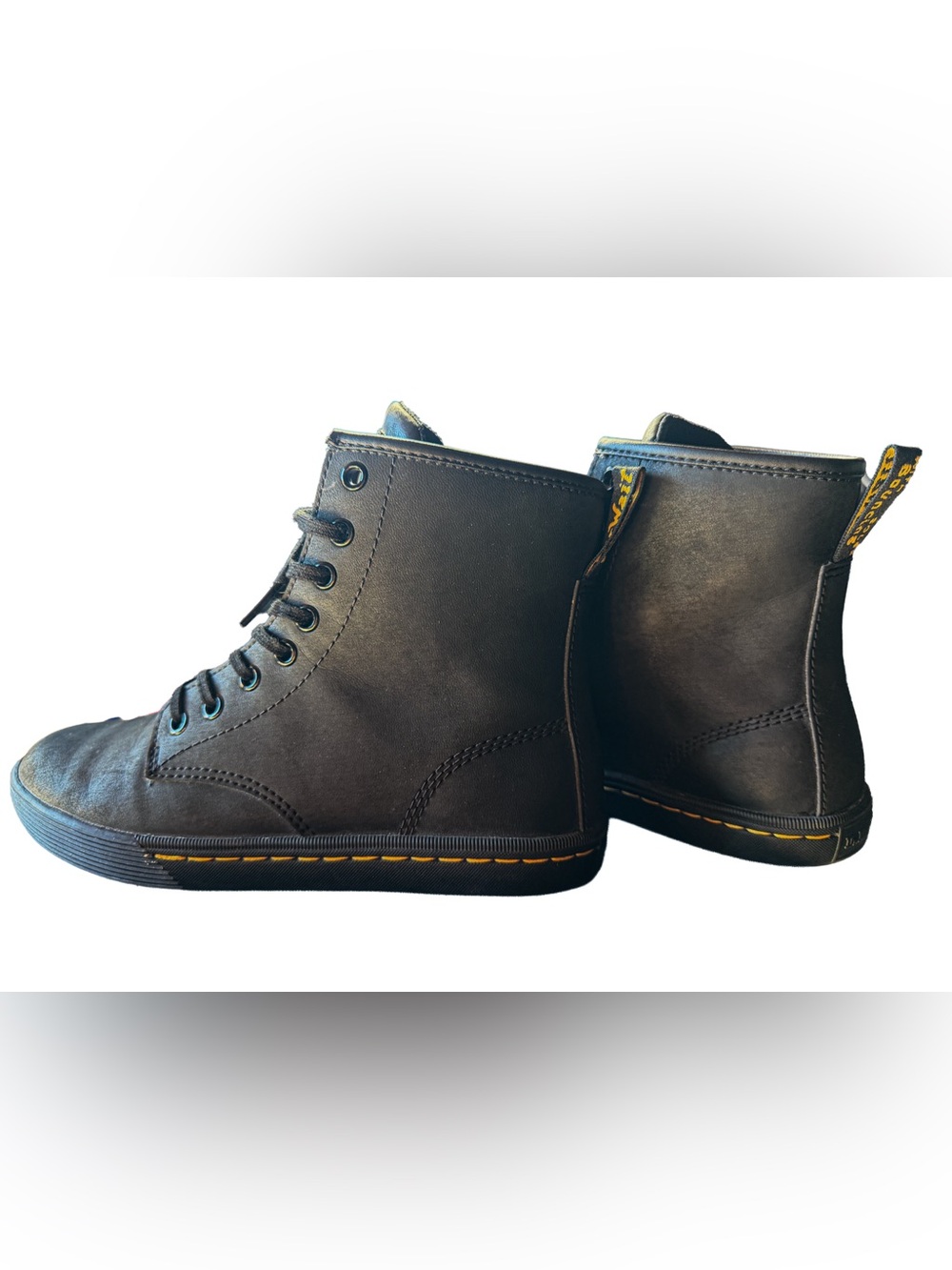 LIKE NEW Dr. Martens Sheridan Matte Black 8-Eye Boots Women's 6 Punk Shoes NWOT